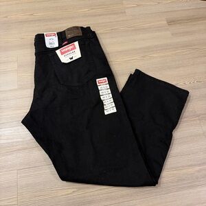 Wrangler Regular straight leg jeans black 40X 30 NEW WITG TAG